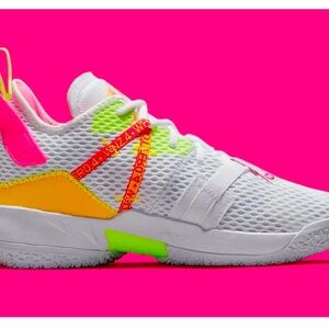 “NWOB” Jordan’s Why Not? ZerO.4 Summertime fresh sneakers!!